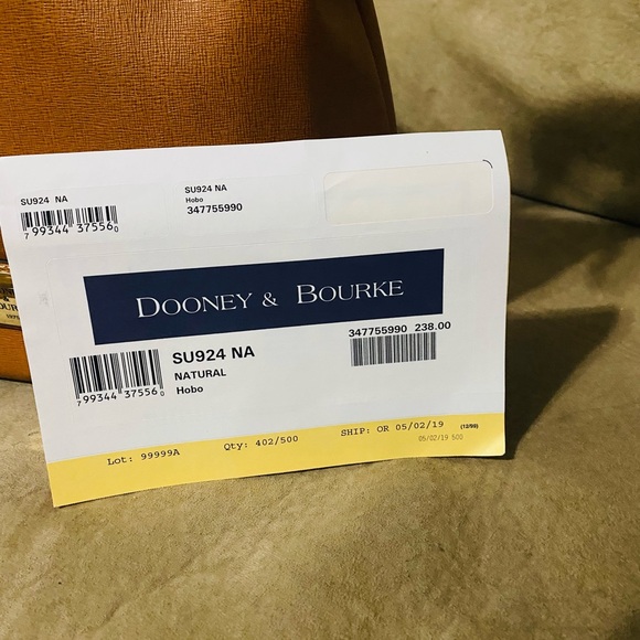 Dooney & Bourke saffiano hobo - Picture 8 of 11